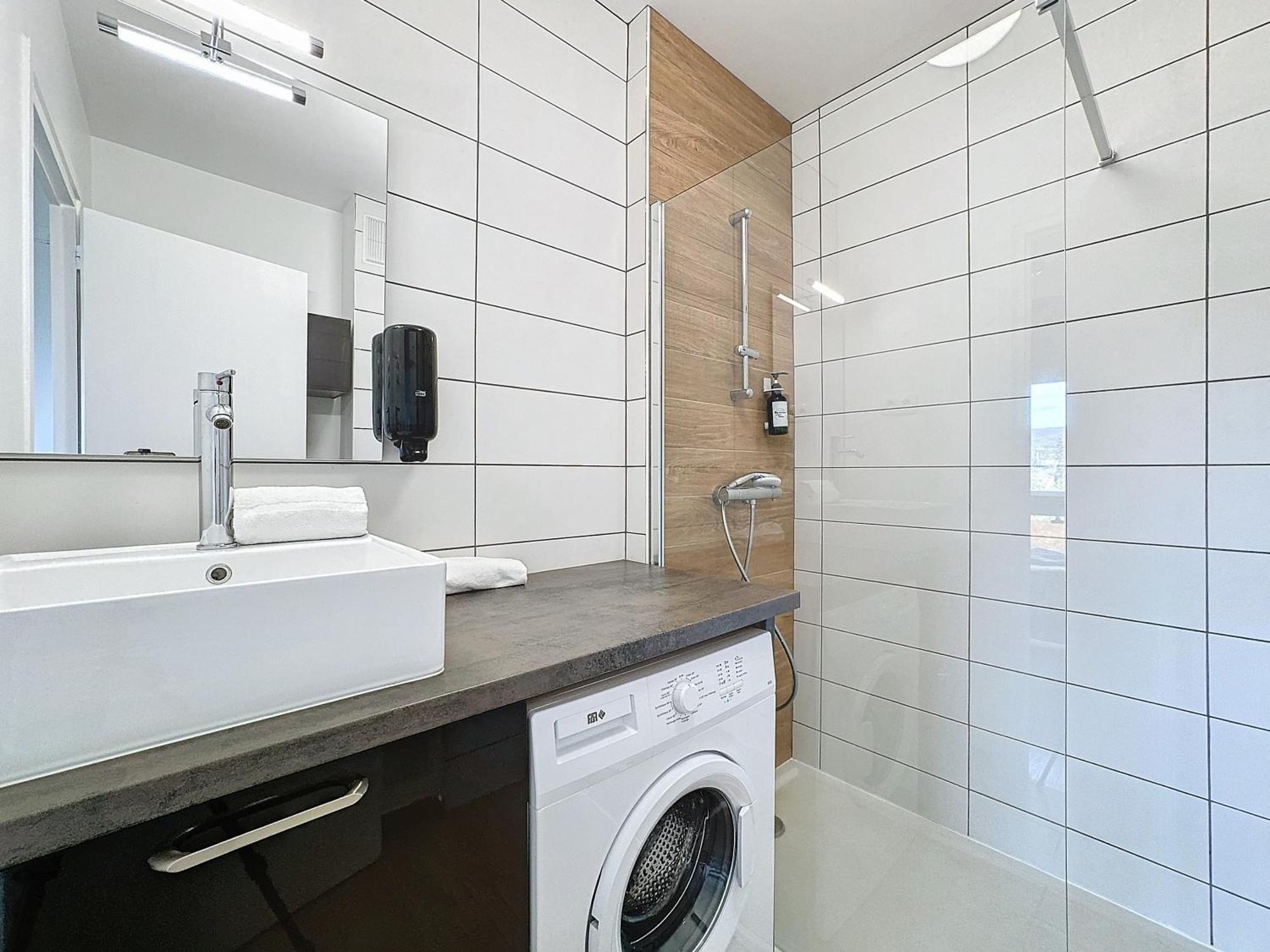 La Lassolas - Charmant T2 Avec Balcon Et Garage Chamalières Esterno foto